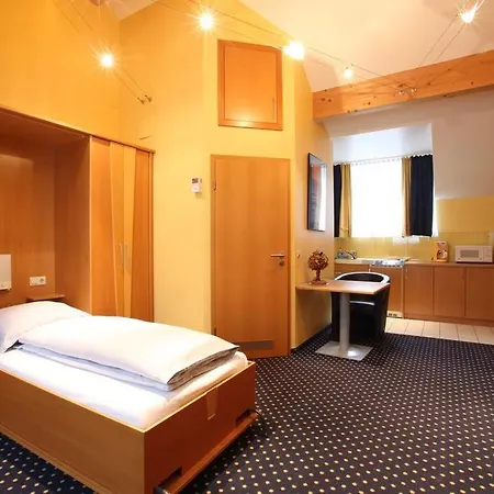 Au P'Tit Max - Studios Hotel Luxembourg Exterior photo
